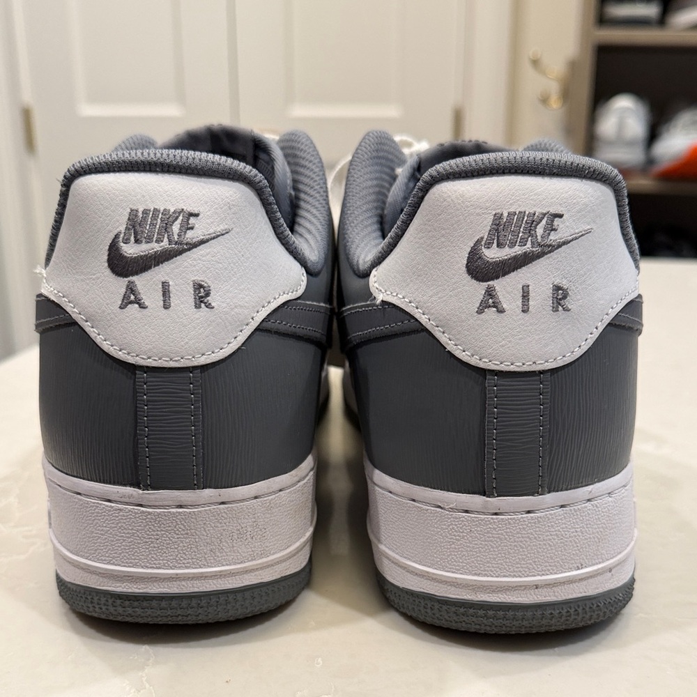 Nike Air Force 1 Men's Sneakers in Gray and White - Picture 4 of 7